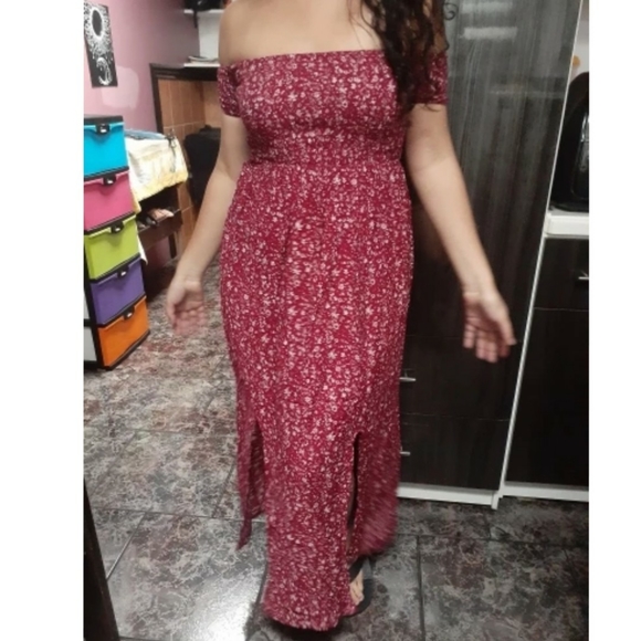 Smocked off shoulder floral prairie maxi dress - Picture 2 of 4